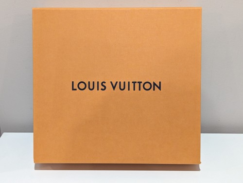 Authentic louis vuitton - authentic,